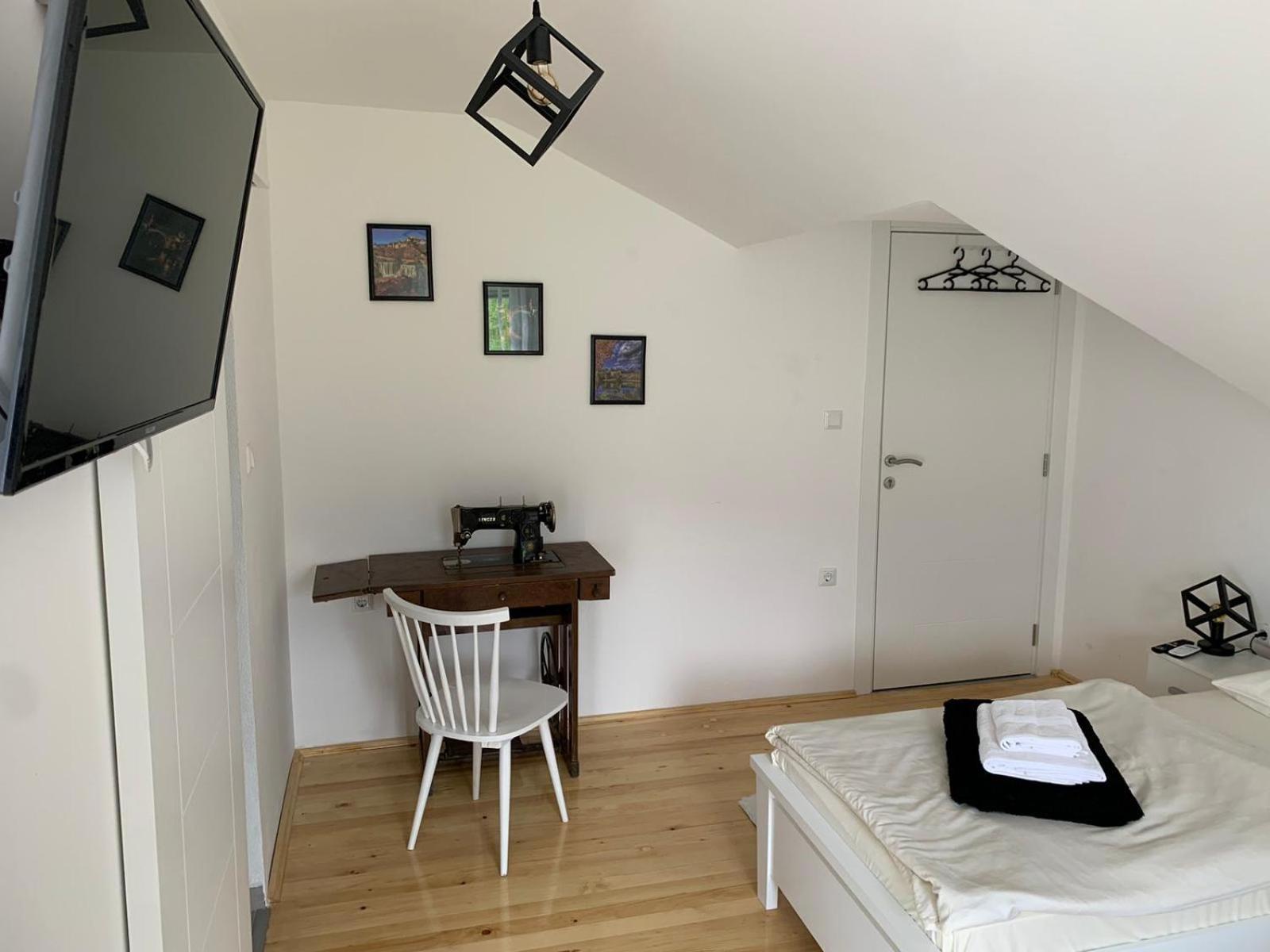 Bed and Breakfast Sobe Zizi Яйце Экстерьер фото